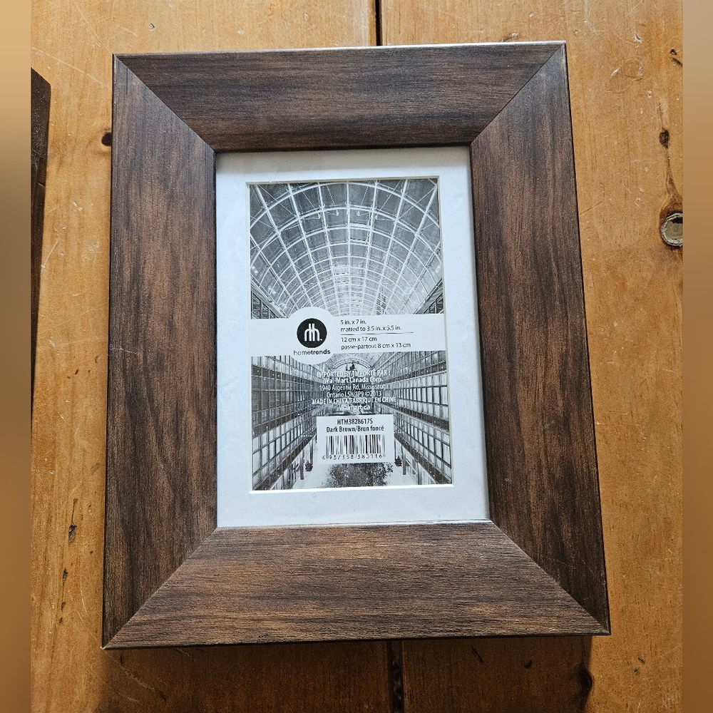 Rustic Brown Wooden Picture Frame Set - Picture 2 of 3